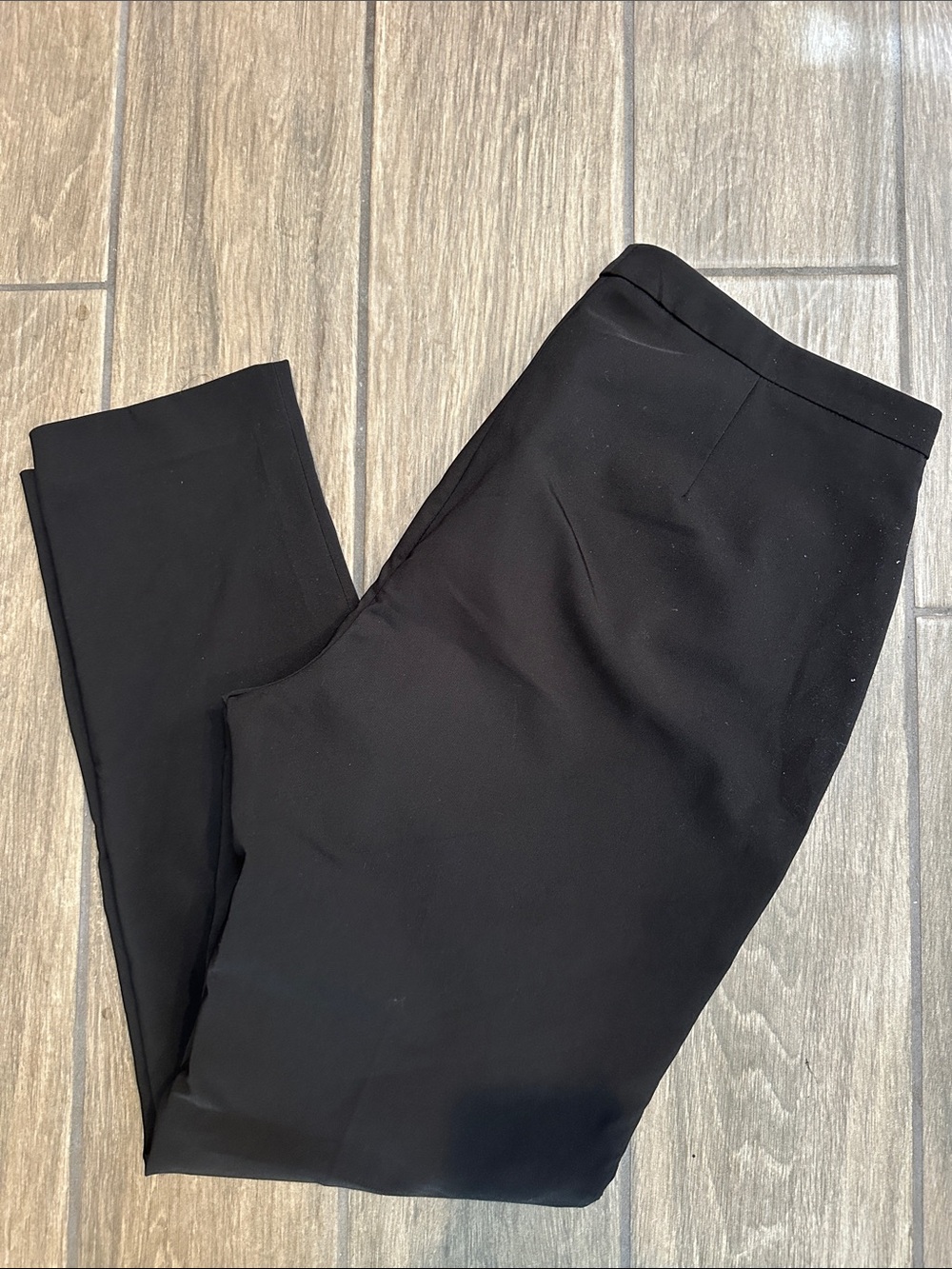 Vince Camuto women’s black dress slacks. Lightweight, size 10.